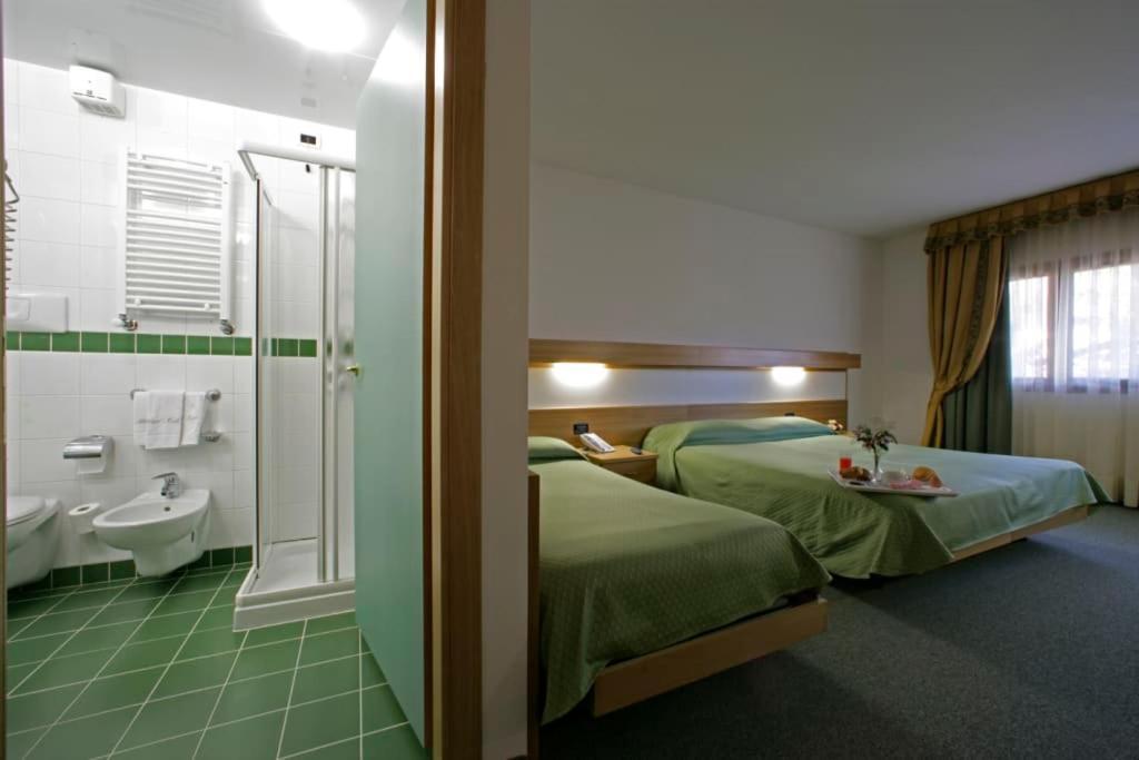Liberty Hotel Malè Eksteriør billede