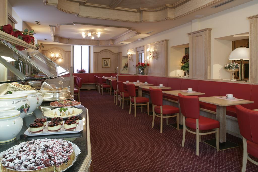 Liberty Hotel Malè Eksteriør billede
